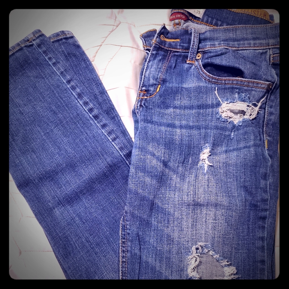 Hollister jeans